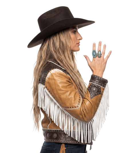 Lainey Wilson Peoples Choice Awards Brown Leather Jacket