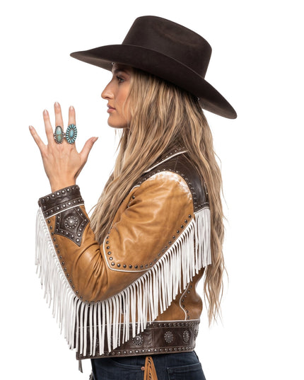 Lainey Wilson Peoples Choice Awards Brown Leather Jacket
