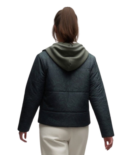 Margot Cat Person 2023 Emilia Jones Green Puffer Jacket
