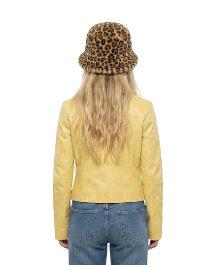 Street Style 2026 Sabrina Carpenter Yellow Leather Jacket