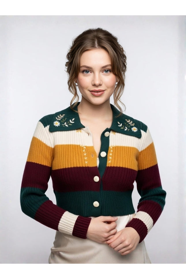 Women’s Cropped Floral Knit Sweater